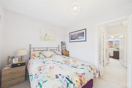 2 bedroom End of terrace house for sale in Mill View, Barton-upon-Humber, North Lincolnshire, DN18