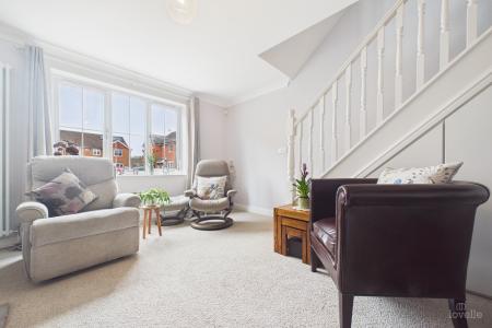 2 bedroom End of terrace house for sale in Mill View, Barton-upon-Humber, North Lincolnshire, DN18