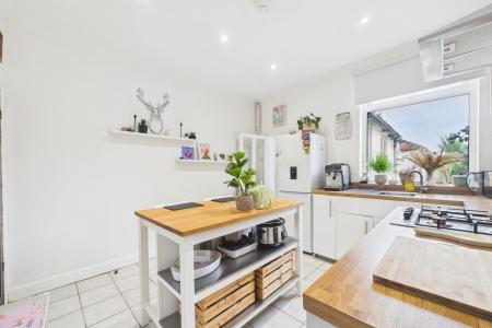 3 bedroom Terraced House for sale in Far Ings Road, Barton-upon-Humber, North Lincolnshire, DN18