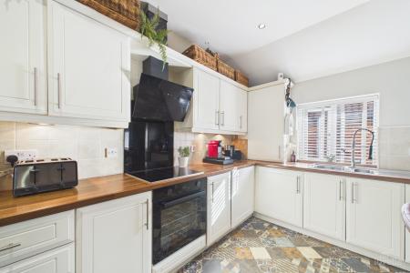 2 bedroom Terraced House for sale in Pasture Road, Barton-upon-Humber, North Lincolnshire, DN18