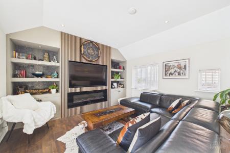 2 bedroom Terraced House for sale in Pasture Road, Barton-upon-Humber, North Lincolnshire, DN18