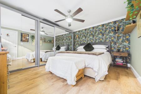 2 bedroom Terraced House for sale in Pasture Road, Barton-upon-Humber, North Lincolnshire, DN18