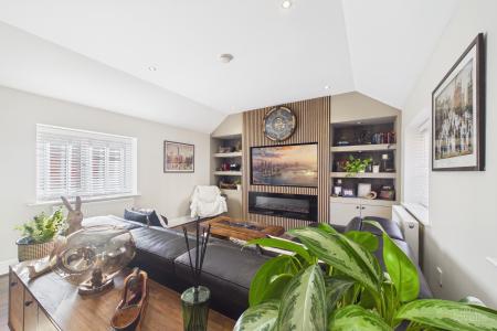 2 bedroom Terraced House for sale in Pasture Road, Barton-upon-Humber, North Lincolnshire, DN18