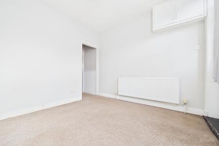 2 bedroom Terraced House for sale in Pasture Road, Barton-upon-Humber, North Lincolnshire, DN18