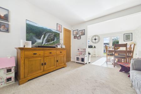 4 bedroom Detached house for sale in Franklin Way, Barrow-upon-Humber, North Lincolnshire, DN19