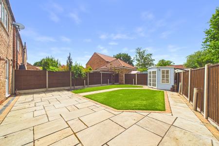 4 bedroom Detached house for sale in Franklin Way, Barrow-upon-Humber, North Lincolnshire, DN19