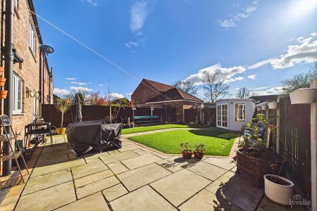 4 bedroom Detached house for sale in Franklin Way, Barrow-upon-Humber, North Lincolnshire, DN19