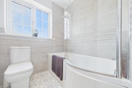 4 bedroom Detached house for sale in Franklin Way, Barrow-upon-Humber, North Lincolnshire, DN19