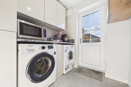 4 bedroom Detached house for sale in Franklin Way, Barrow-upon-Humber, North Lincolnshire, DN19