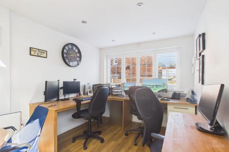 4 bedroom Detached house for sale in Franklin Way, Barrow-upon-Humber, North Lincolnshire, DN19