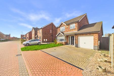 3 bedroom Detached house for sale in Bayleaf Lane, Barton-upon-Humber, North Lincolnshire, DN18