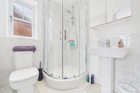 3 bedroom Detached house for sale in Bayleaf Lane, Barton-upon-Humber, North Lincolnshire, DN18