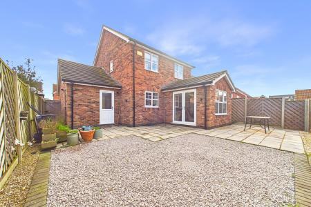 3 bedroom Detached house for sale in Bayleaf Lane, Barton-upon-Humber, North Lincolnshire, DN18
