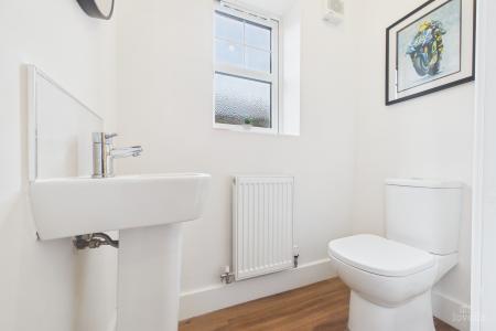 3 bedroom Detached house for sale in Bayleaf Lane, Barton-upon-Humber, North Lincolnshire, DN18