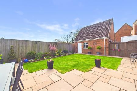 4 bedroom Detached house for sale in Briar Court, Goxhill, North Lincolnshire, DN19