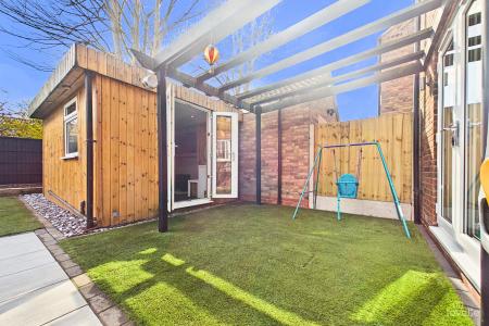 4 bedroom Detached house for sale in Franklin Way, Barrow-upon-Humber, North Lincolnshire, DN19