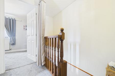 2 bedroom Semi-detached house for sale in Sandpiper Way, Barton-upon-Humber, North Lincolnshire, DN18