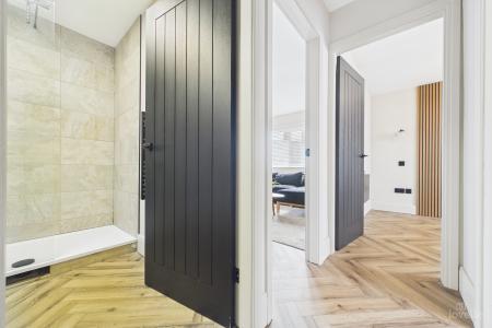 2 bedroom Ground floor flat for sale in Church View, Barton-upon-Humber, North Lincolnshire, DN18