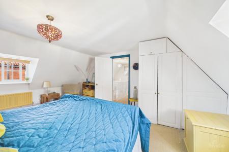 2 bedroom Semi-detached house for sale in Silver Street, Winteringham, North Lincolnshire, DN15