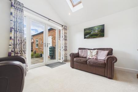 4 bedroom Detached house for sale in Canberra View, Barton-upon-Humber, North Lincolnshire, DN18