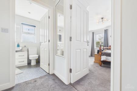 4 bedroom Detached house for sale in Canberra View, Barton-upon-Humber, North Lincolnshire, DN18