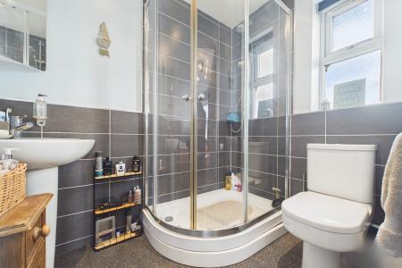 4 bedroom Detached house for sale in Canberra View, Barton-upon-Humber, North Lincolnshire, DN18