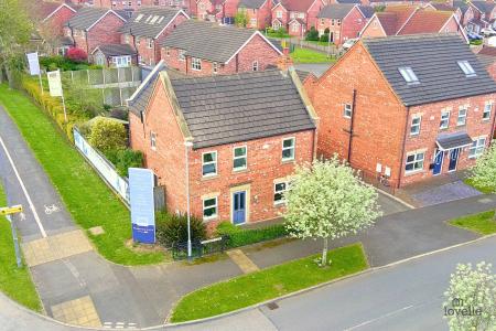 4 bedroom Detached house for sale in Canberra View, Barton-upon-Humber, North Lincolnshire, DN18