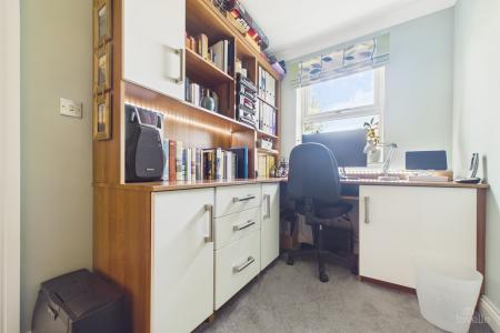 4 bedroom Detached house for sale in Canberra View, Barton-upon-Humber, North Lincolnshire, DN18