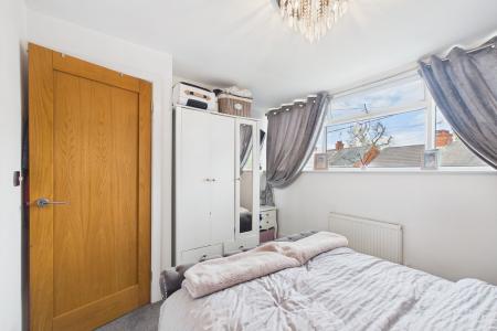 3 bedroom Semi-detached house for sale in Green Lane, Barrow-upon-Humber, North Lincolnshire, DN19