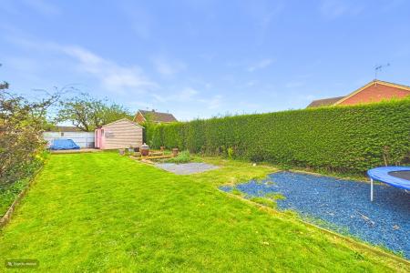 2 bedroom Semi-detached house for sale in Townside, East Halton, North Lincolnshire, DN40