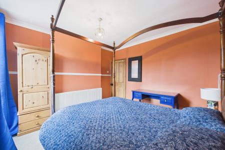 3 bedroom Terraced House for sale in Newport, Barton-upon-Humber, North Lincolnshire, DN18