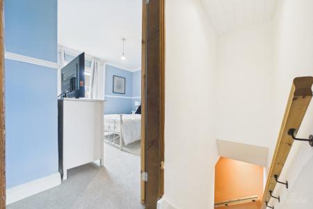 3 bedroom Terraced House for sale in Newport, Barton-upon-Humber, North Lincolnshire, DN18