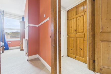 3 bedroom Terraced House for sale in Newport, Barton-upon-Humber, North Lincolnshire, DN18