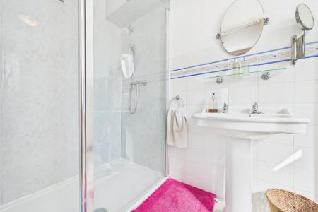 4 bedroom Detached house for sale in Birchwood Close, Barton-upon-Humber, North Lincolnshire, DN18