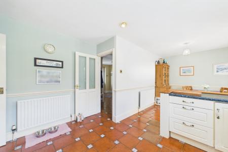 4 bedroom Detached house for sale in Birchwood Close, Barton-upon-Humber, North Lincolnshire, DN18