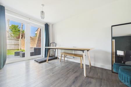3 bedroom Semi-detached house for sale in John Harrisons Close, Barrow-upon-Humber, North Lincolnshire, DN19