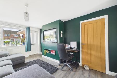 3 bedroom Semi-detached house for sale in John Harrisons Close, Barrow-upon-Humber, North Lincolnshire, DN19