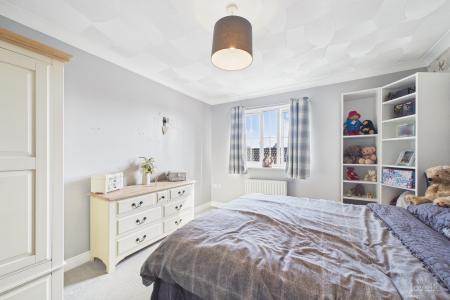 3 bedroom Semi-detached house for sale in Princess Drive, Barton-upon-Humber, North Lincolnshire, DN18