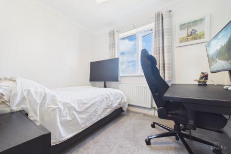 3 bedroom Semi-detached house for sale in Princess Drive, Barton-upon-Humber, North Lincolnshire, DN18