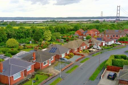 3 bedroom Detached bungalow for sale in Western Drive, Barton-upon-Humber, North Lincolnshire, DN18