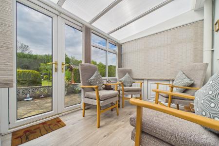 3 bedroom Detached bungalow for sale in Western Drive, Barton-upon-Humber, North Lincolnshire, DN18