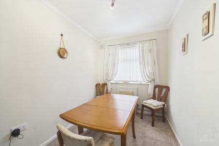 3 bedroom Detached bungalow for sale in Western Drive, Barton-upon-Humber, North Lincolnshire, DN18