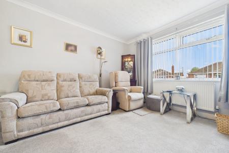 3 bedroom Detached bungalow for sale in Western Drive, Barton-upon-Humber, North Lincolnshire, DN18