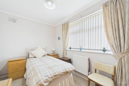 3 bedroom Detached bungalow for sale in Western Drive, Barton-upon-Humber, North Lincolnshire, DN18