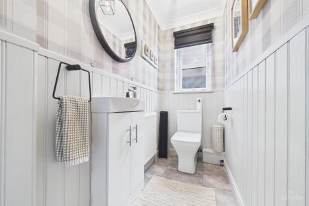4 bedroom Detached house for sale in Worsley Paddock, Ulceby, North Lincolnshire, DN39