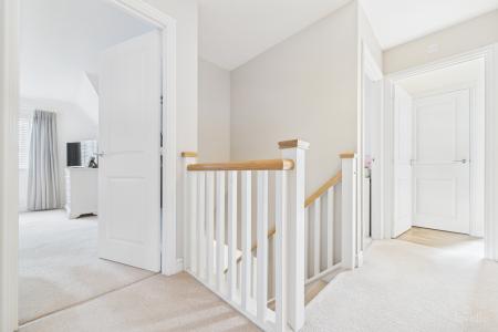4 bedroom Detached house for sale in Clipson Crest, Barton-upon-Humber, North Lincolnshire, DN18