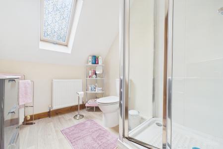 4 bedroom Detached house for sale in Elm Lane, Goxhill, North Lincolnshire, DN19