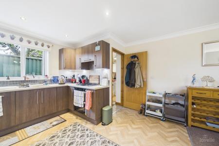 4 bedroom Detached house for sale in Elm Lane, Goxhill, North Lincolnshire, DN19