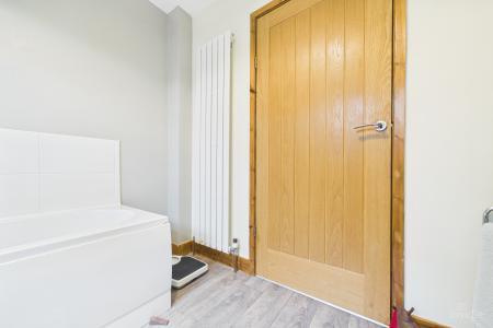4 bedroom Detached house for sale in Elm Lane, Goxhill, North Lincolnshire, DN19