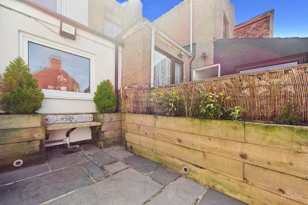 3 bedroom Semi-detached house for sale in Butts Road, Barton-upon-Humber, North Lincolnshire, DN18